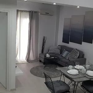 https://konstantinoss-luxury-apartment-thessaloniki.hotels-of-thessaloniki.com