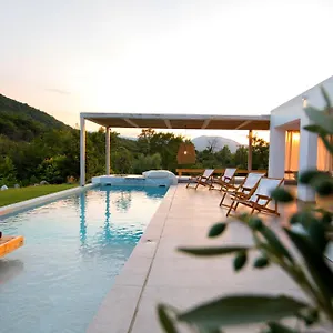 Aristotelia Gi - Premium Luxury With Private Pools Ολυμπιάδα